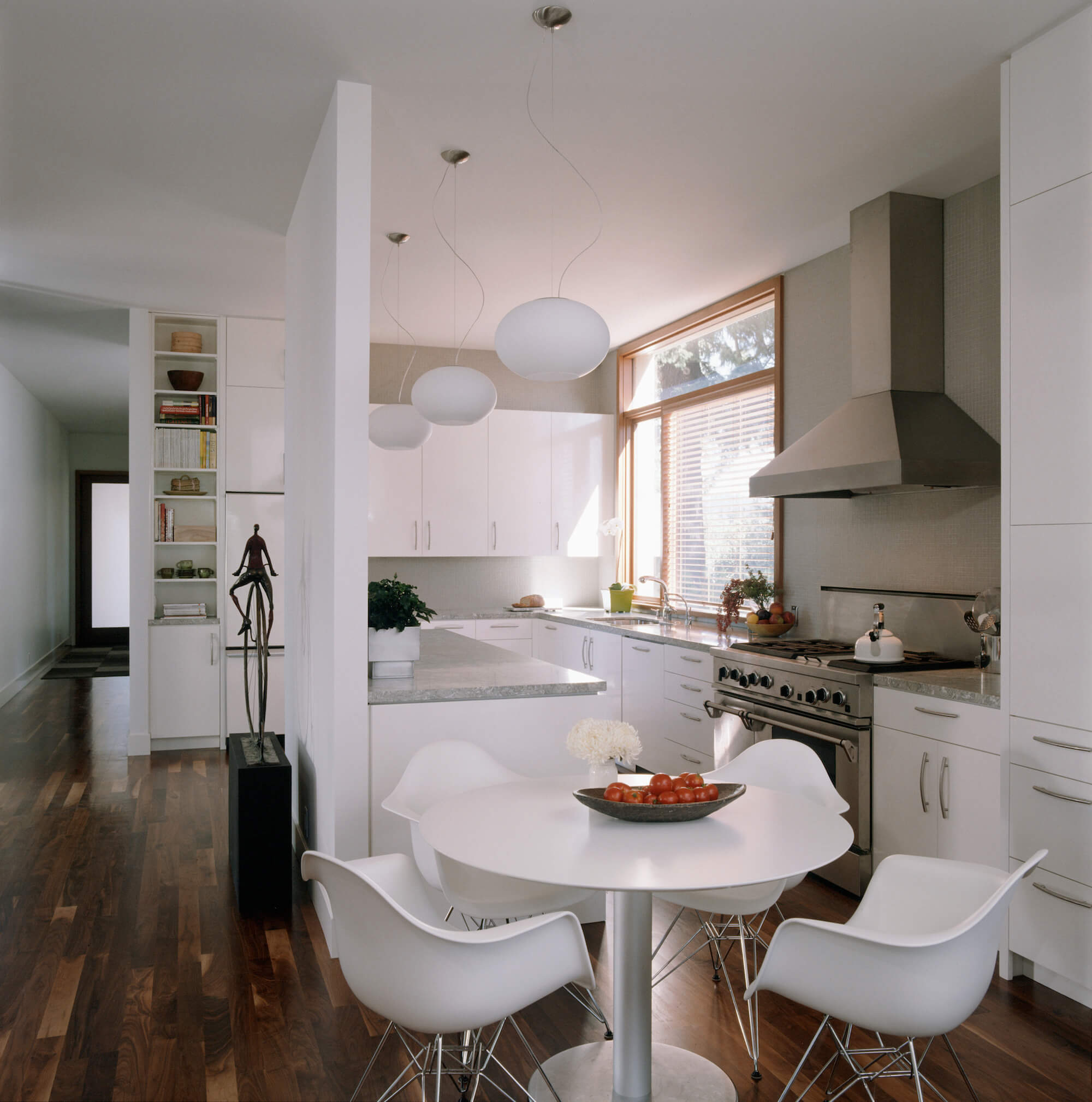 Westside modern residence kitchen and eating area